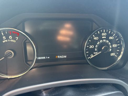 Used 2019 Ford F150 Lariat w/ Equipment Group 502A Luxury image 16