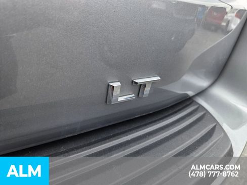 Used 2025 Chevrolet Tahoe LT AWD/4WD image 11