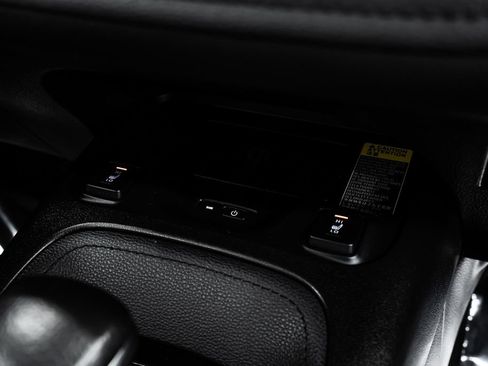 Used 2020 Toyota Corolla XSE FWD image 24