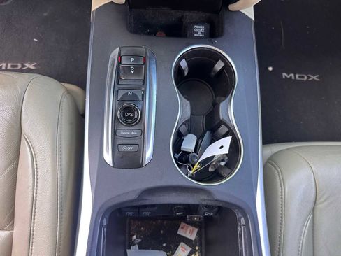 Used 2020 Acura MDX FWD image 18