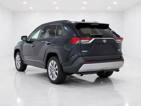 Used 2019 Toyota RAV4 Limited w/ All Weather Liner Package AWD/4WD image 3