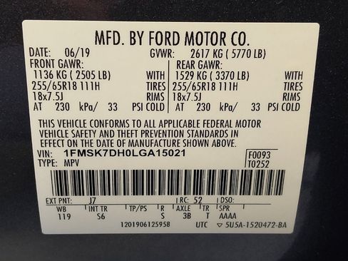 Used 2020 Ford Explorer XLT w/ Equipment Group 202A RWD image 33