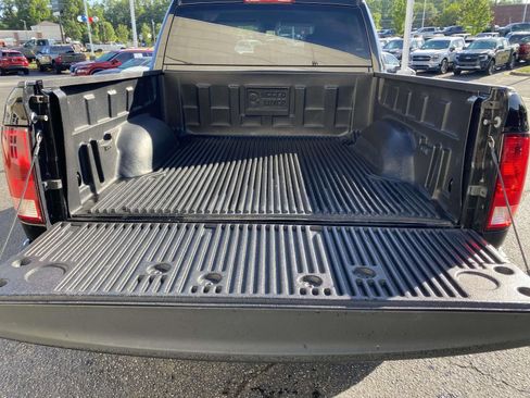 Used 2022 RAM 1500 Tradesman w/ Tradesman SXT Package AWD/4WD image 9