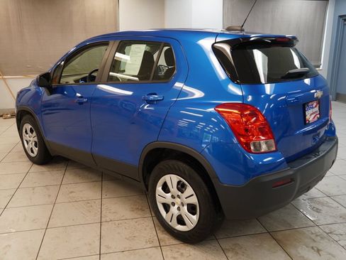 Used 2016 Chevrolet Trax LS FWD image 11