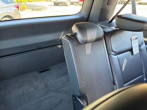 New 2025 Ford Expedition Max Platinum w/ Stealth Performance Package image 17