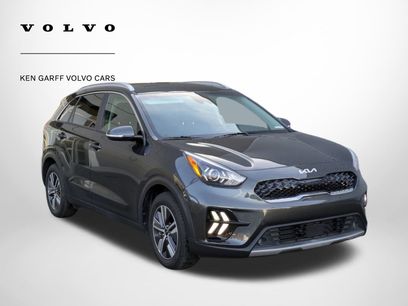 Used 2022 Kia Niro EX Premium