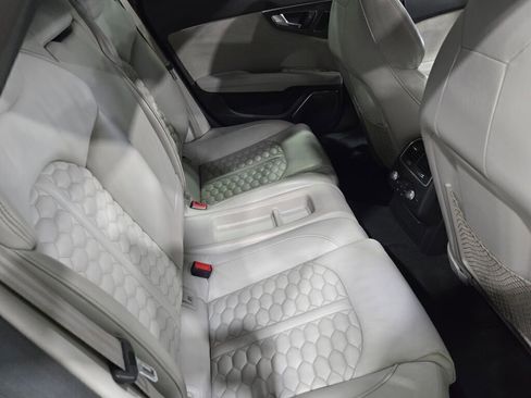 Used 2017 Audi RS 7 Prestige image 12