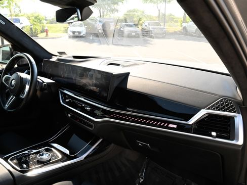 Used 2023 BMW X7 M60i w/ Executive Package AWD/4WD image 56