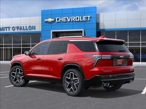 New 2026 Chevrolet Traverse High Country w/ LPO, Floor Liner Package FWD image 3