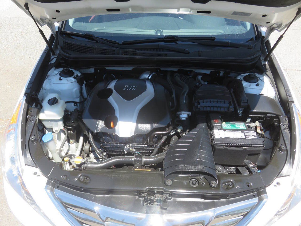 Used 2012 Hyundai Sonata Limited w/ Navigation Pkg FWD image 40