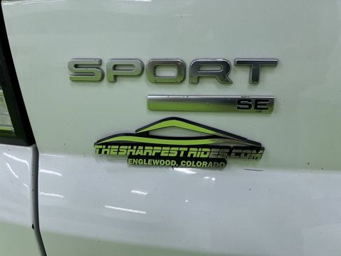 Used 2015 Land Rover Range Rover Sport HSE AWD/4WD image 12