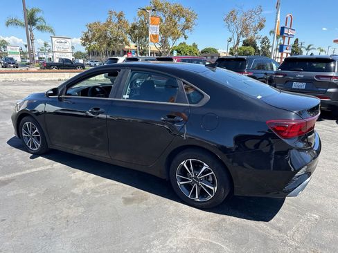 Used 2023 Kia Forte LXS FWD image 21