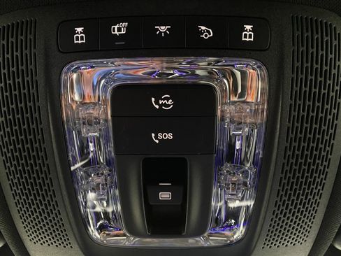 Certified 2025 Mercedes-Benz GLB 250 4MATIC image 27