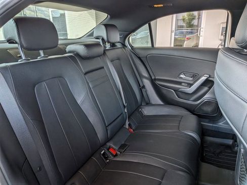 Used 2019 Mercedes-Benz A 220 4MATIC image 18