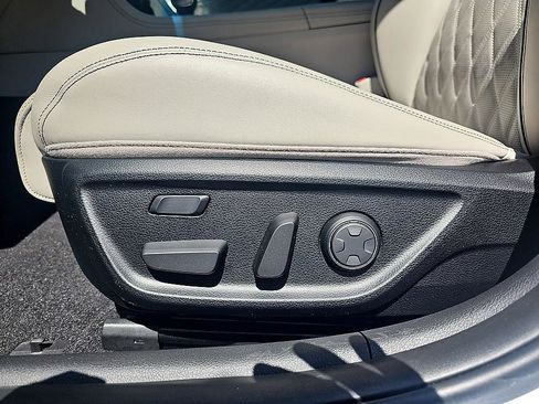 Used 2021 Genesis G70 2.0T w/ Prestige Package AWD/4WD image 16