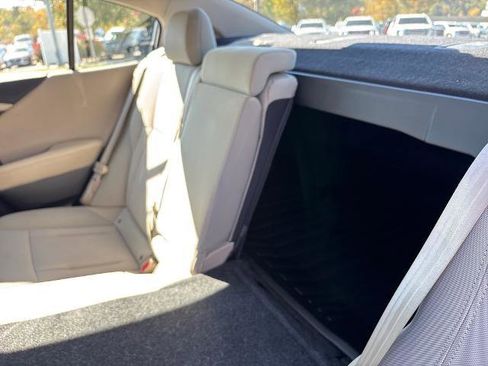 Used 2022 Subaru Legacy Premium image 9