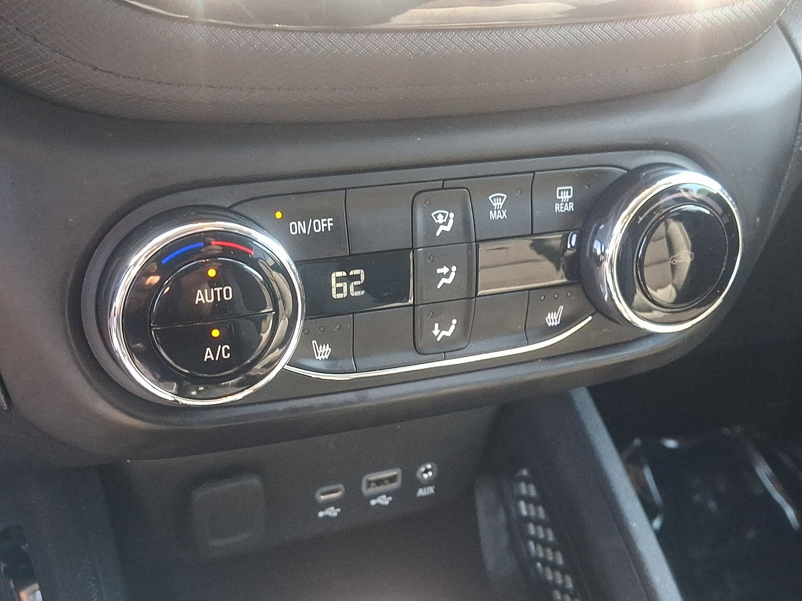 Used 2023 Chevrolet TrailBlazer LT w/ Convenience Package AWD/4WD image 15