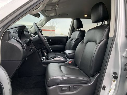 Used 2023 Nissan Armada SV image 30