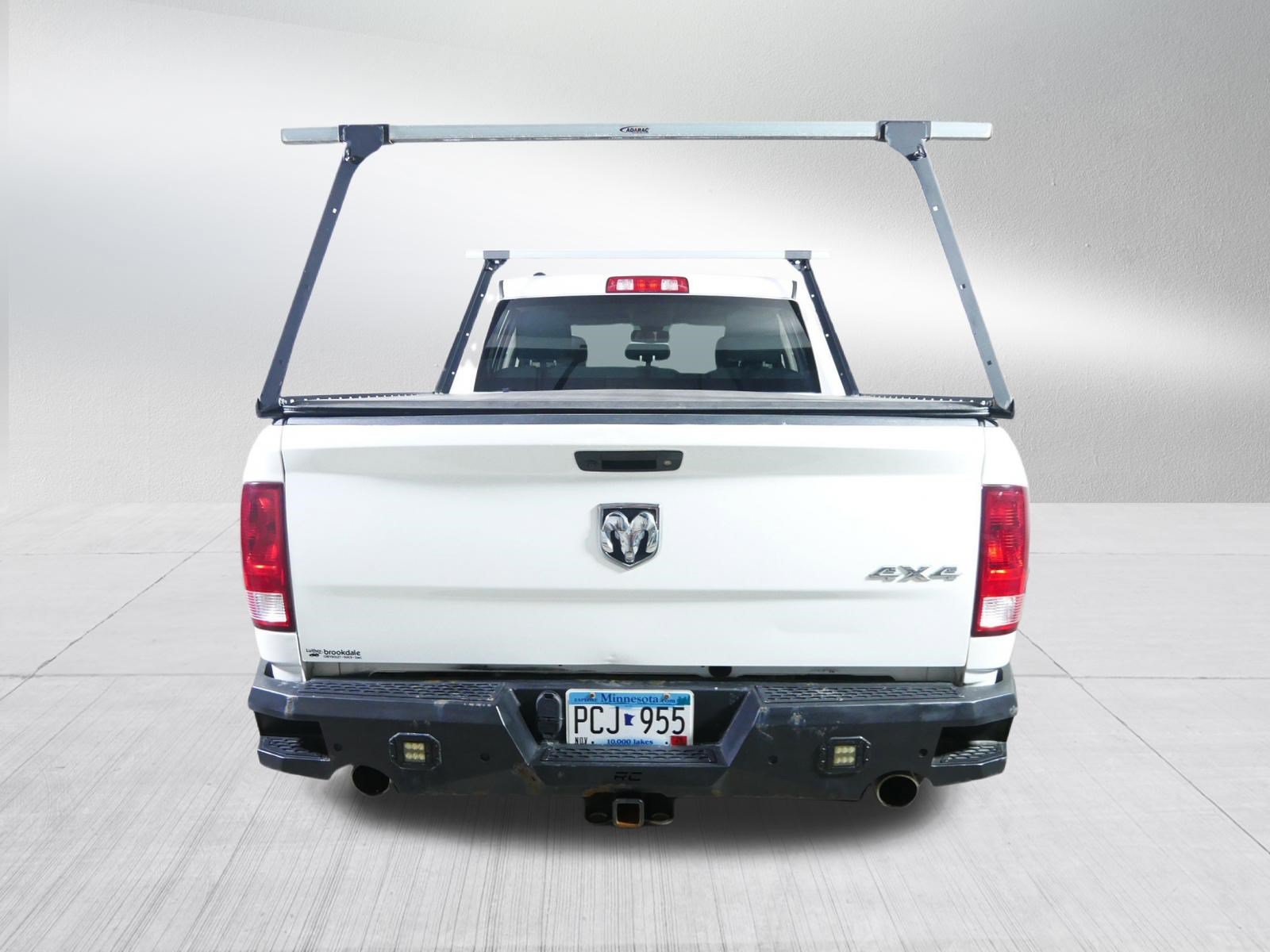 Used 2016 RAM 1500 Express AWD/4WD image 6