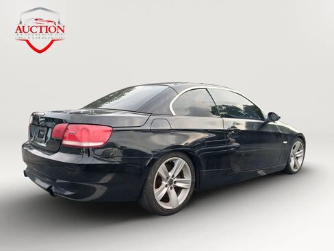 Used 2009 BMW 335i Convertible RWD image 4