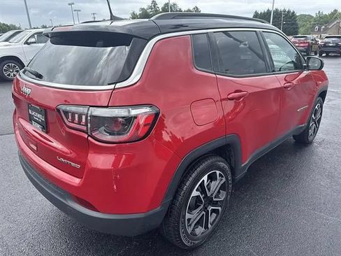 Used 2023 Jeep Compass Limited AWD/4WD image 6