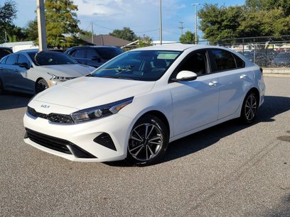 Used 2023 Kia Forte LXS w/ LXS Technology Package