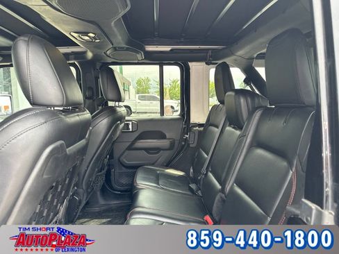 Used 2019 Jeep Wrangler Unlimited Rubicon AWD/4WD image 9