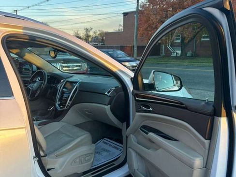 Used 2015 Cadillac SRX Luxury w/ Driver Awareness Package image 21