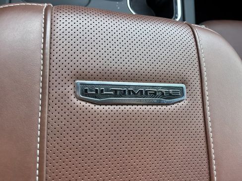 Used 2025 GMC Sierra 3500 Denali Ultimate image 48