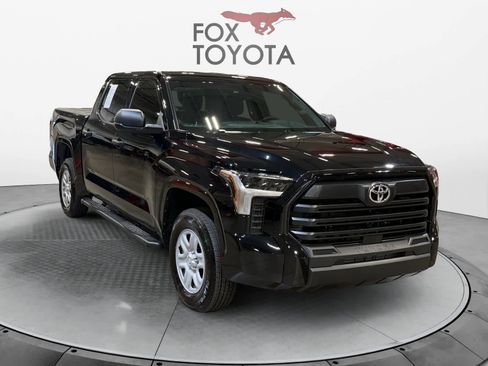 Used 2025 Toyota Tundra SR w/ SR Tow Package AWD/4WD image 7