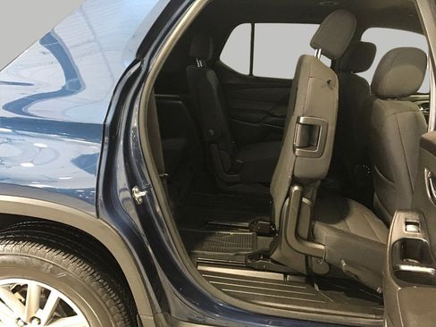 Used 2023 Chevrolet Traverse LT w/ LPO, Floor Liner Package image 27
