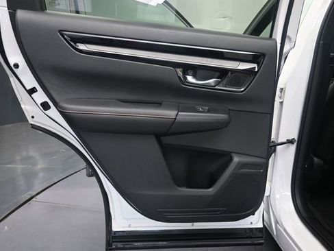 Used 2025 Honda CR-V Sport Touring image 19