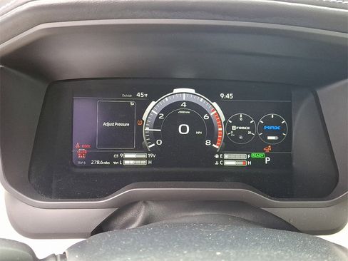 Certified 2023 Toyota Sequoia Capstone image 20