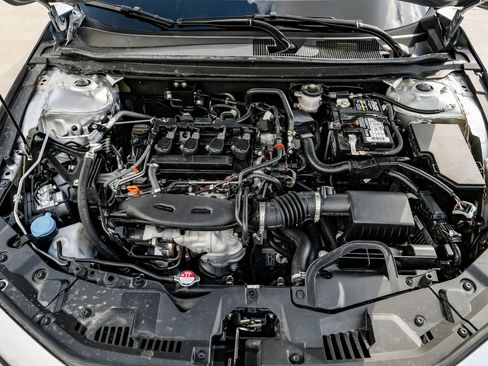 Used 2025 Honda Accord LX image 47