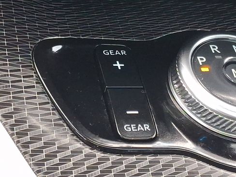 Used 2025 Ford Expedition Max Platinum w/ Stealth Appearance Package image 25