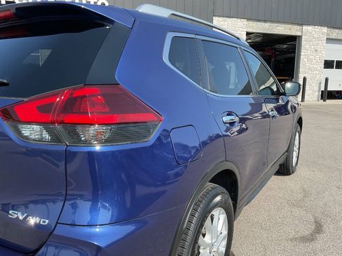 Used 2019 Nissan Rogue SV AWD/4WD image 8