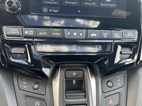 Used 2023 Honda Odyssey Sport image 29