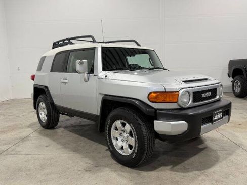 Used 2008 Toyota FJ Cruiser 4WD image 5