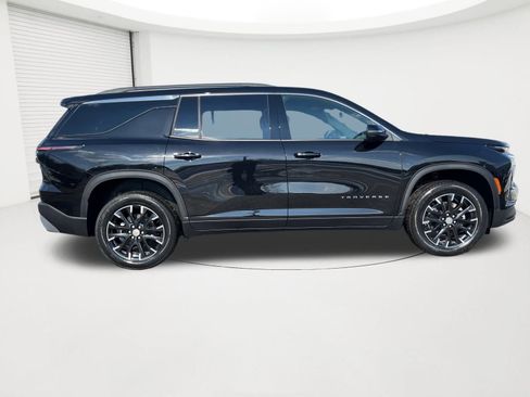 New 2026 Chevrolet Traverse LT w/ Sun and Wheel Package image 8