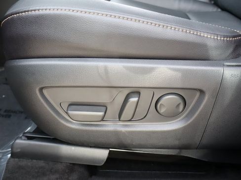 Certified 2025 MAZDA CX-90 Plug-In Hybrid w/ Preferred image 11