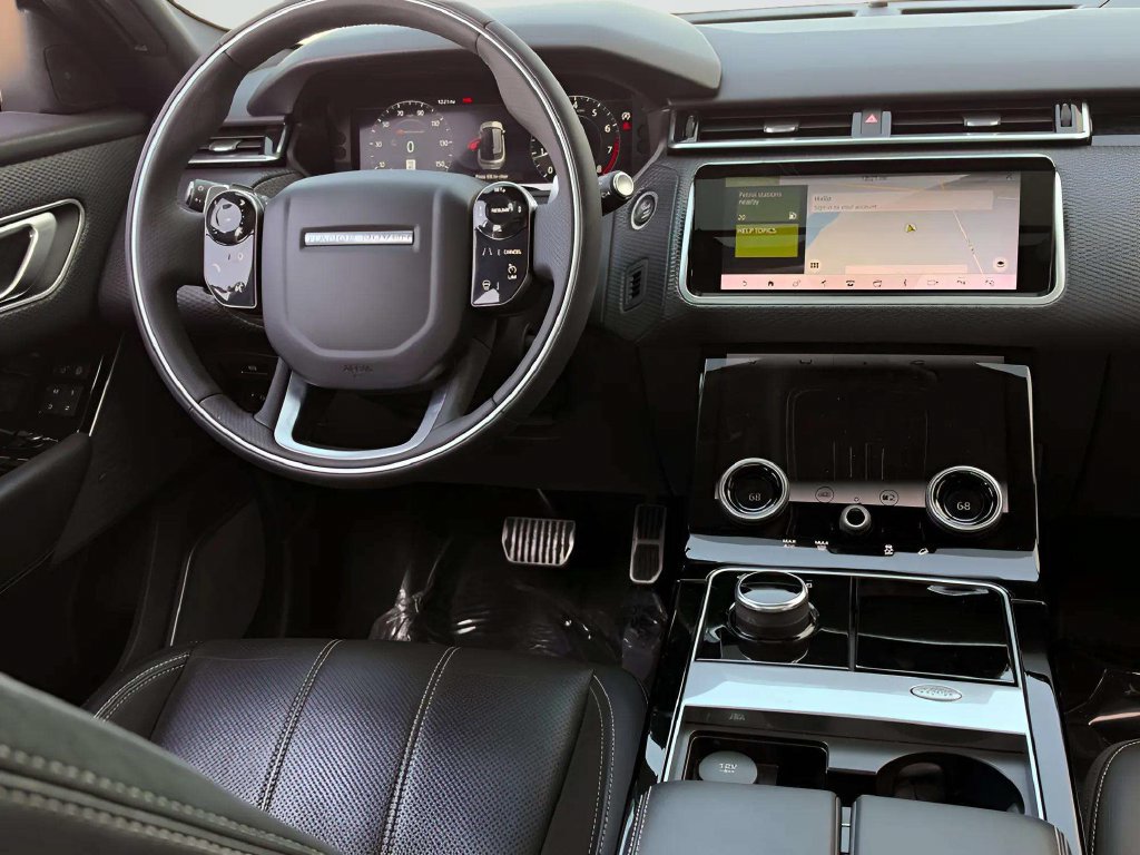 Used 2019 Land Rover Range Rover Velar R-Dynamic SE AWD/4WD image 9