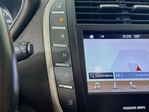 Used 2018 Lincoln MKC Reserve image 20