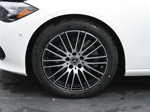 New 2025 Mercedes-Benz C 300 4MATIC Sedan image 29