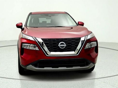 Used 2023 Nissan Rogue SV AWD/4WD image 2