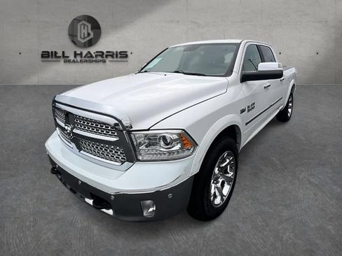 Used 2017 RAM 1500 Laramie w/ Convenience Group AWD/4WD image 1