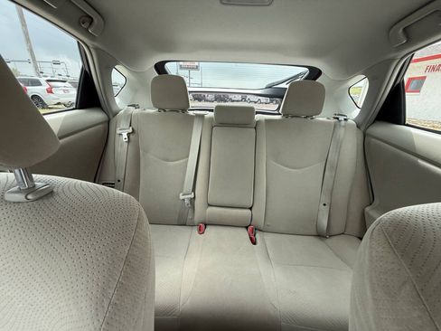 Used 2011 Toyota Prius Three FWD image 28