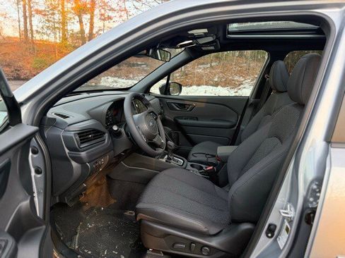 New 2025 Subaru Forester Premium image 4