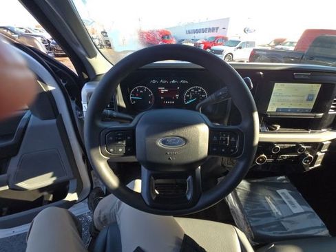 New 2026 Ford F550 4x4 Supercab Super Duty image 13