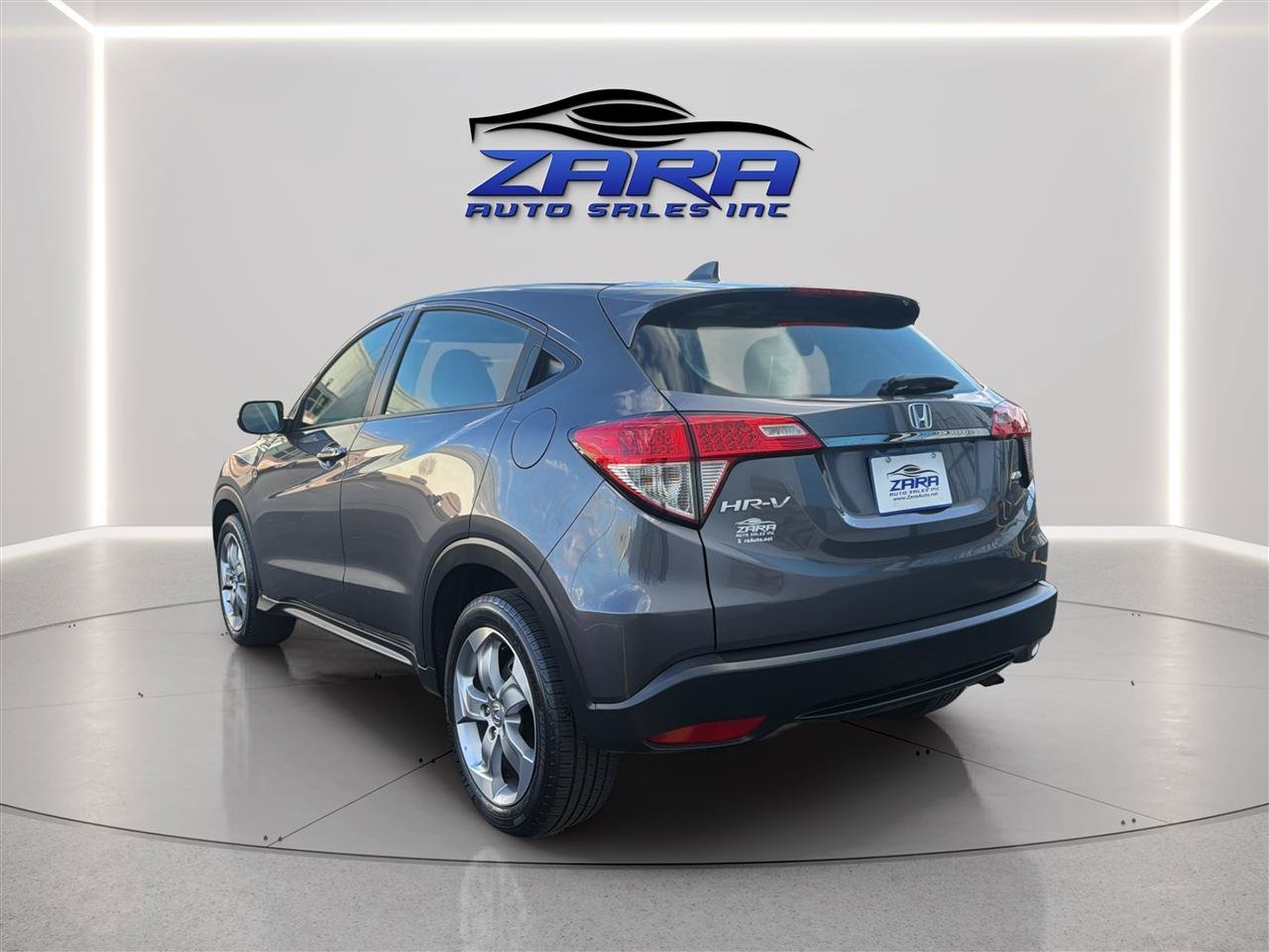 Used 2019 Honda HR-V LX image 5