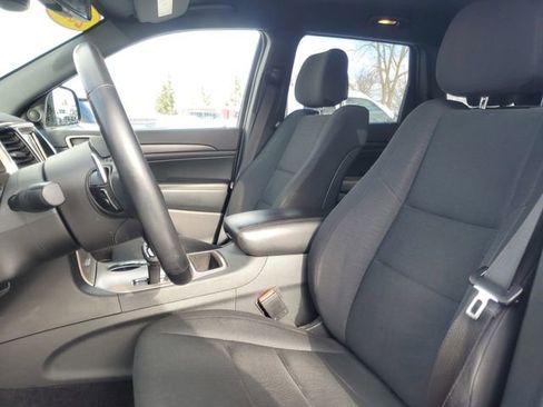 Used 2015 Jeep Grand Cherokee Laredo w/ Quick Order Package 23E image 5